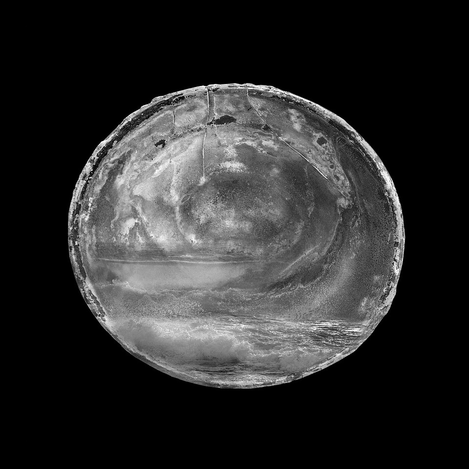 Noa Ben-Nun Melamed, Time Zones #6
2023, Processed digital photographs, archival pigment print mounted on stainless steel, floating within a wooden frame